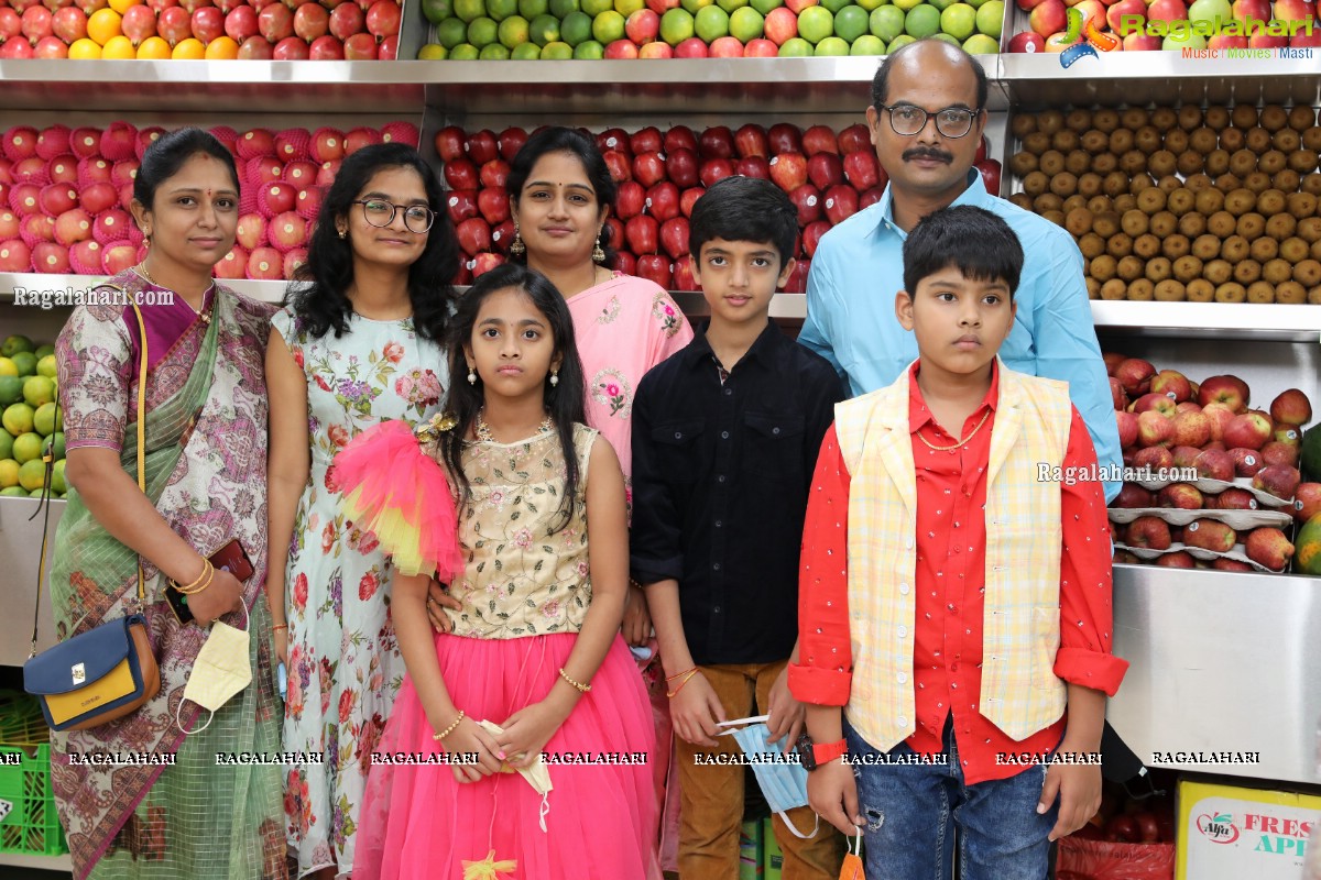 Pure-O-Natural Fruits and Vegetables 30th Outlet Launch at Champapet, Hyderabad