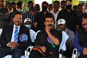 Ram Charan Attends Cyberabad Annual Sports