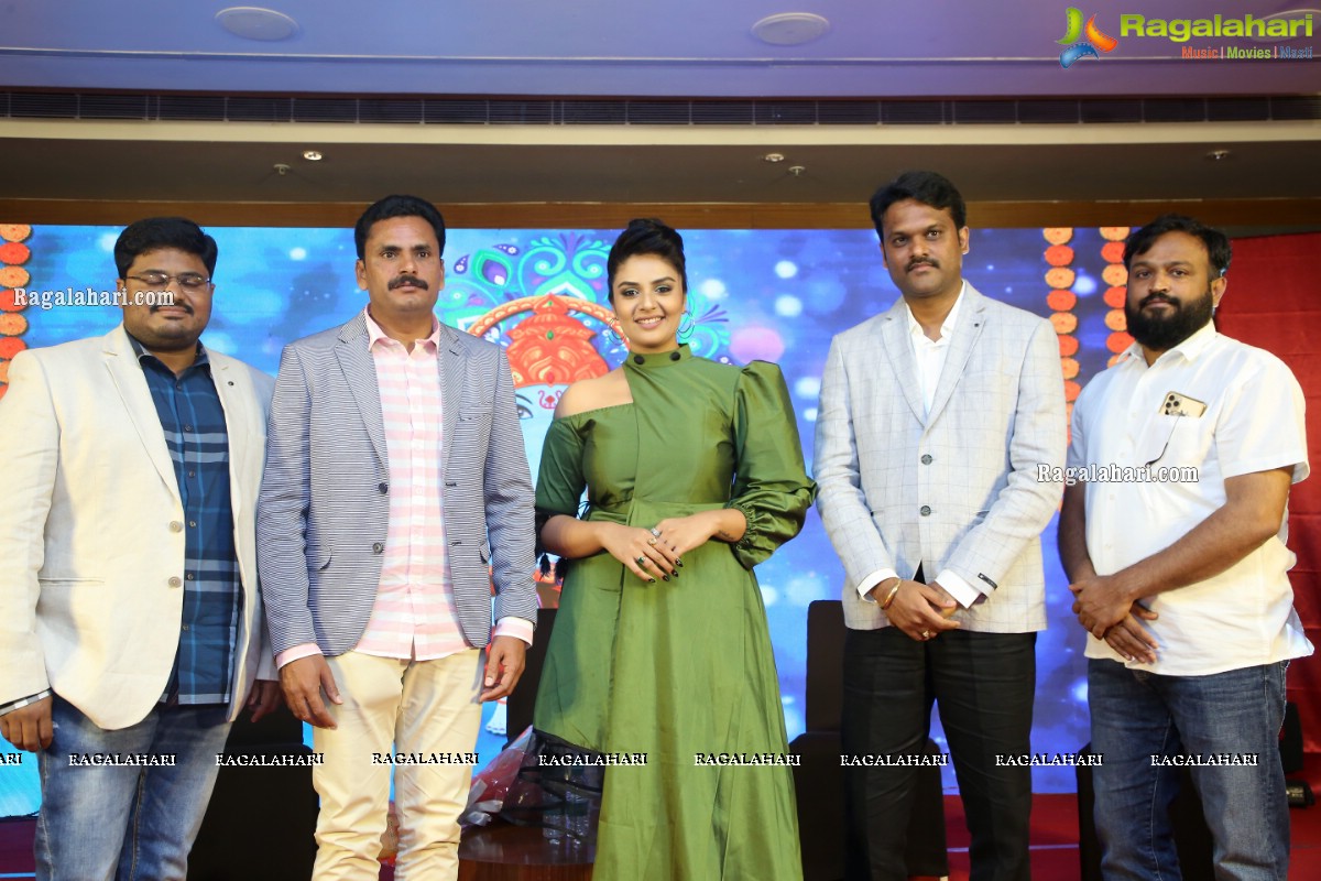 Sreemukhi Becomes Brand Ambassador For Luvih