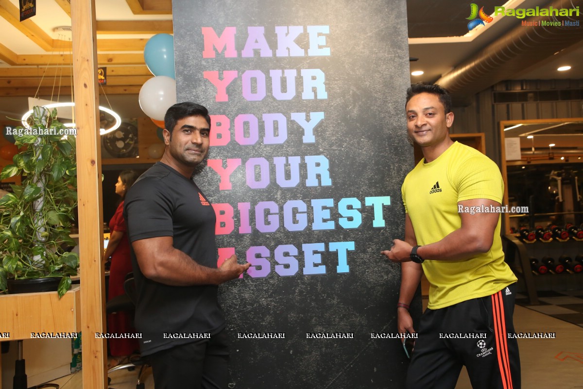 Torque Fitness Celebrates 2nd Anniversary at Torque, Divine Banjara