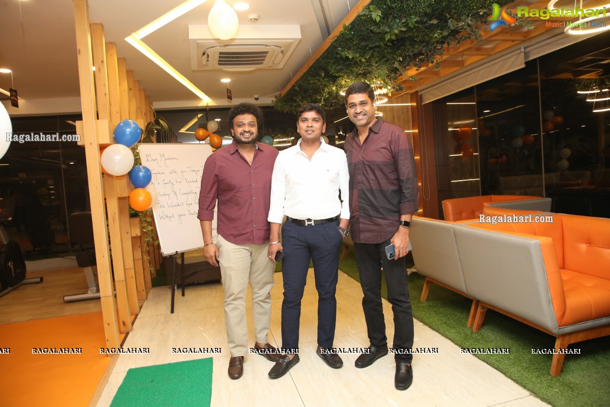 Torque Fitness Celebrates 2nd Anniversary at Torque, Divine Banjara