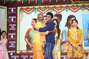 Aadavallu Meeku Johaarlu Movie Pre-Release Event