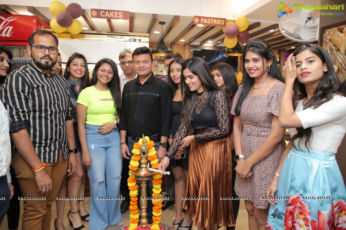 Brown Bear Baking All New Look Store Launch at Ameerpet