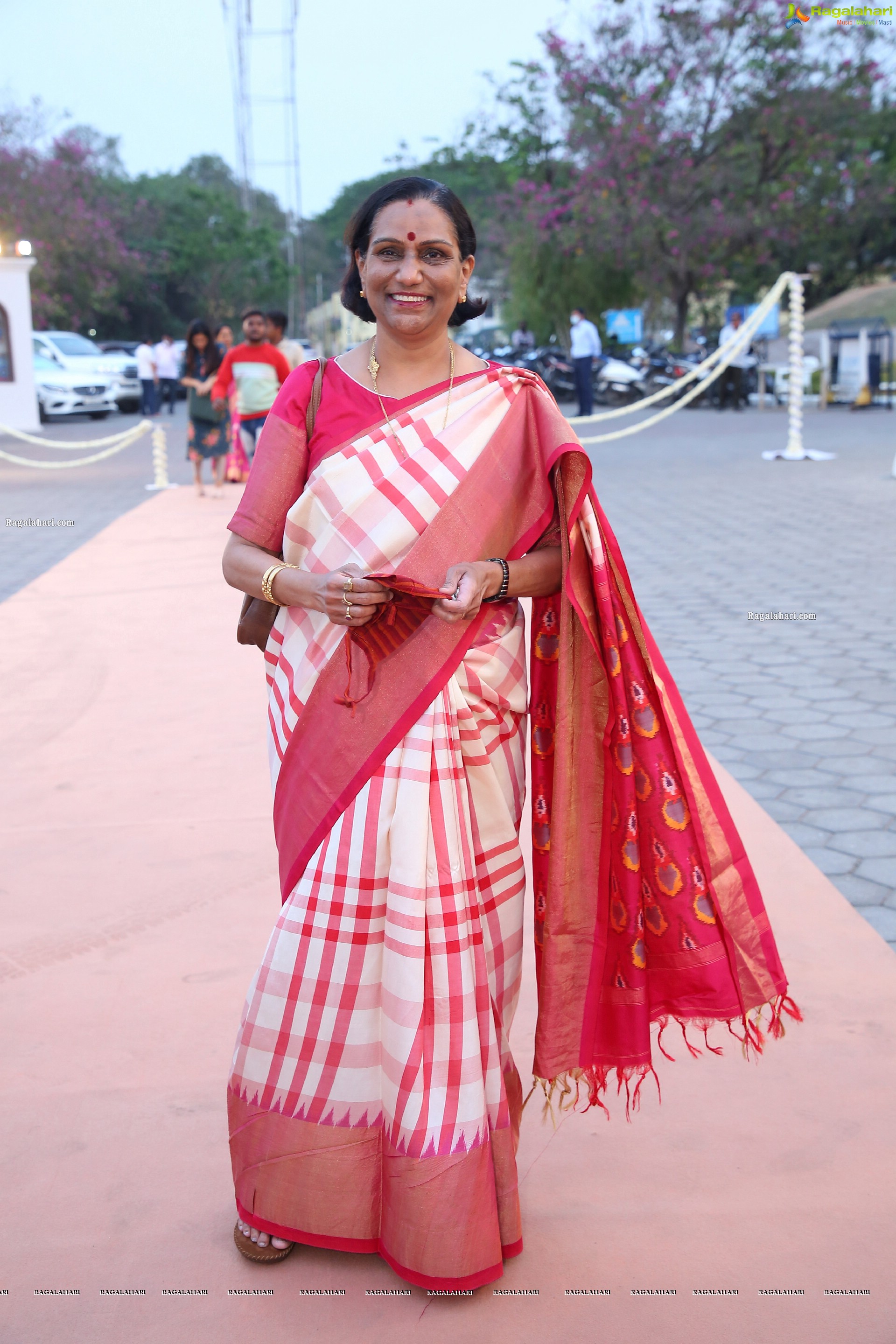 FICCI FLO Hyderabad Women Of Vision at Taramati Baradari