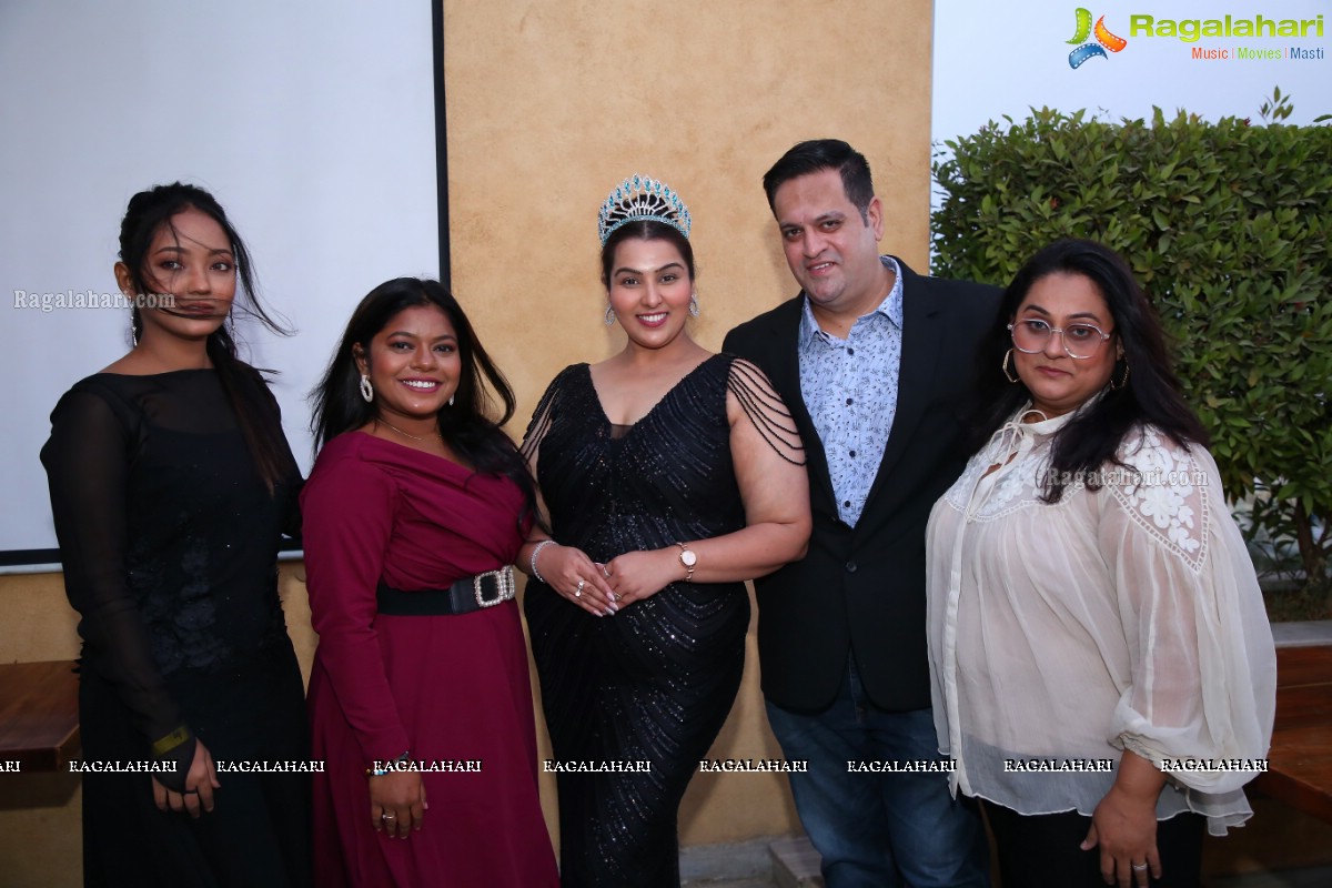 Samaira I Wallani Arranges Success Party On Winning GlammOnn Mrs.India 2021 Plus Size Title at Sundowner, Hyderabad