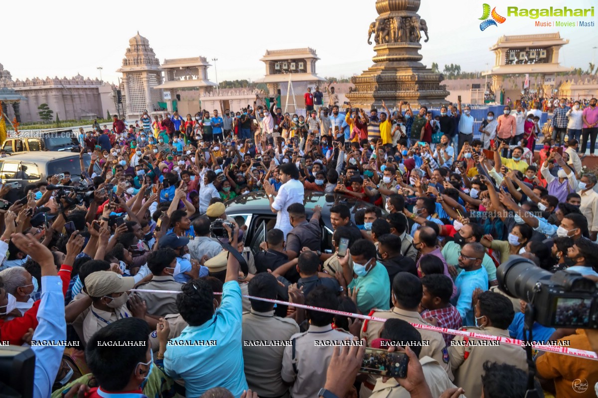 Pawan Kalyan, Telangana High Court CJ Visit Statue of Equality in Hyderabad