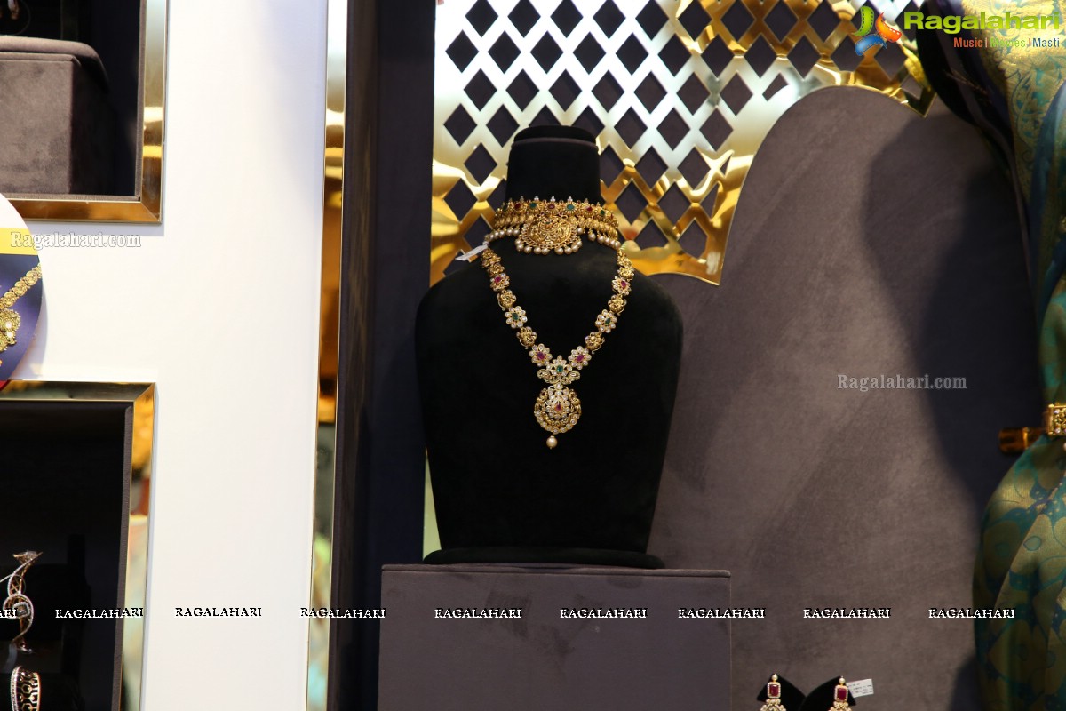 Shivraj Laxmichand Jain Jewellers Necklace & Bangle Mela Launch