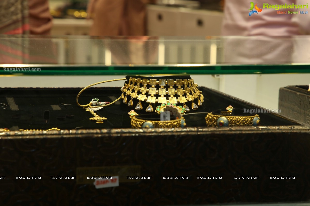 Shivraj Laxmichand Jain Jewellers Necklace & Bangle Mela Launch