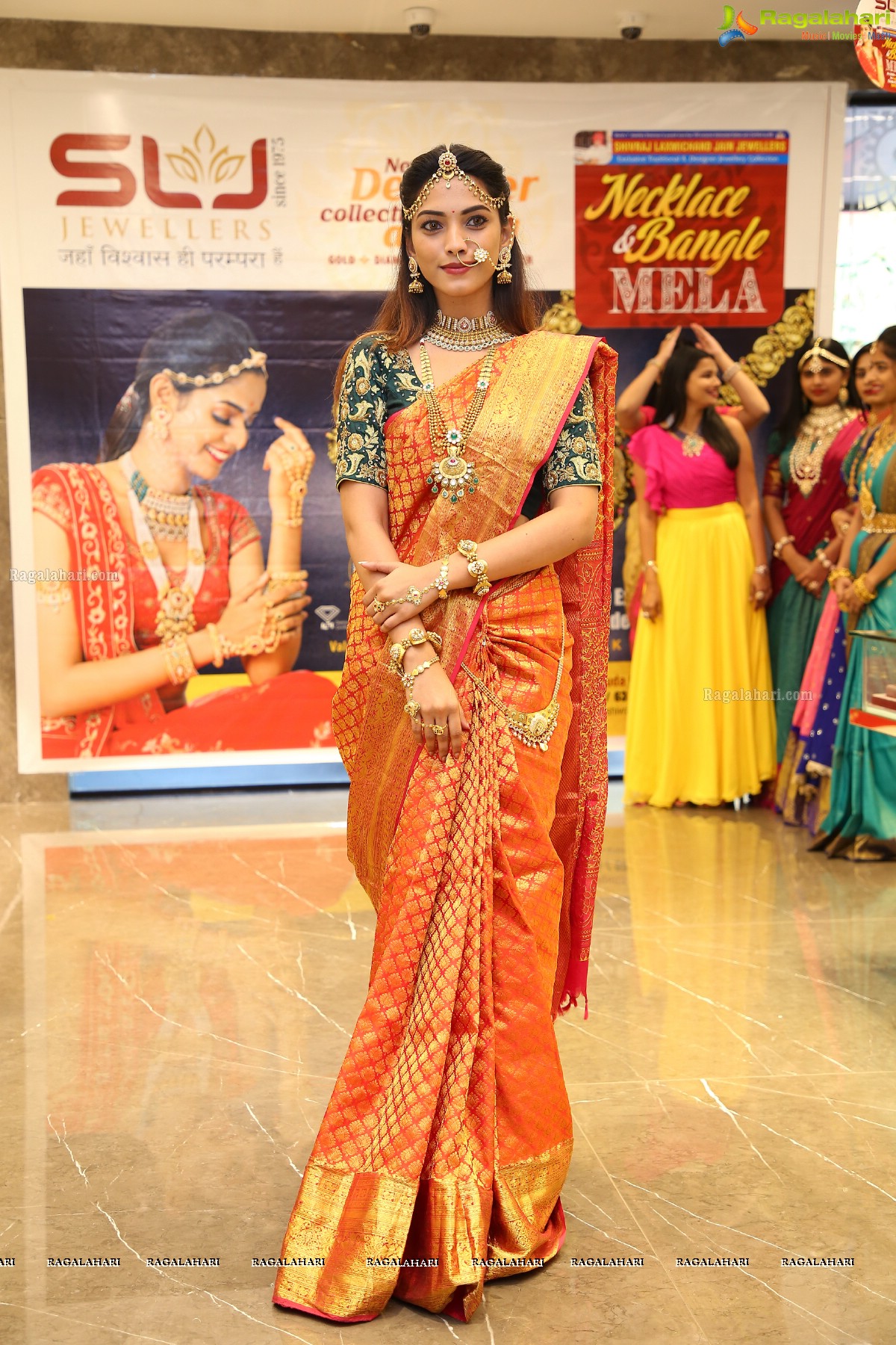 Shivraj Laxmichand Jain Jewellers Necklace & Bangle Mela Launch