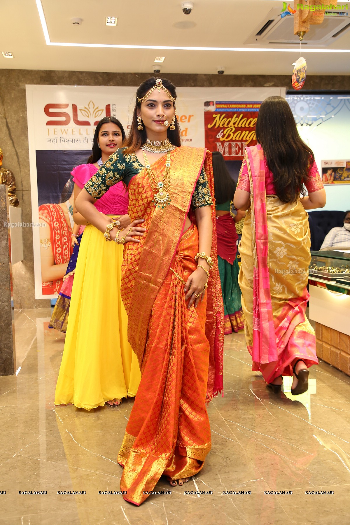 Shivraj Laxmichand Jain Jewellers Necklace & Bangle Mela Launch