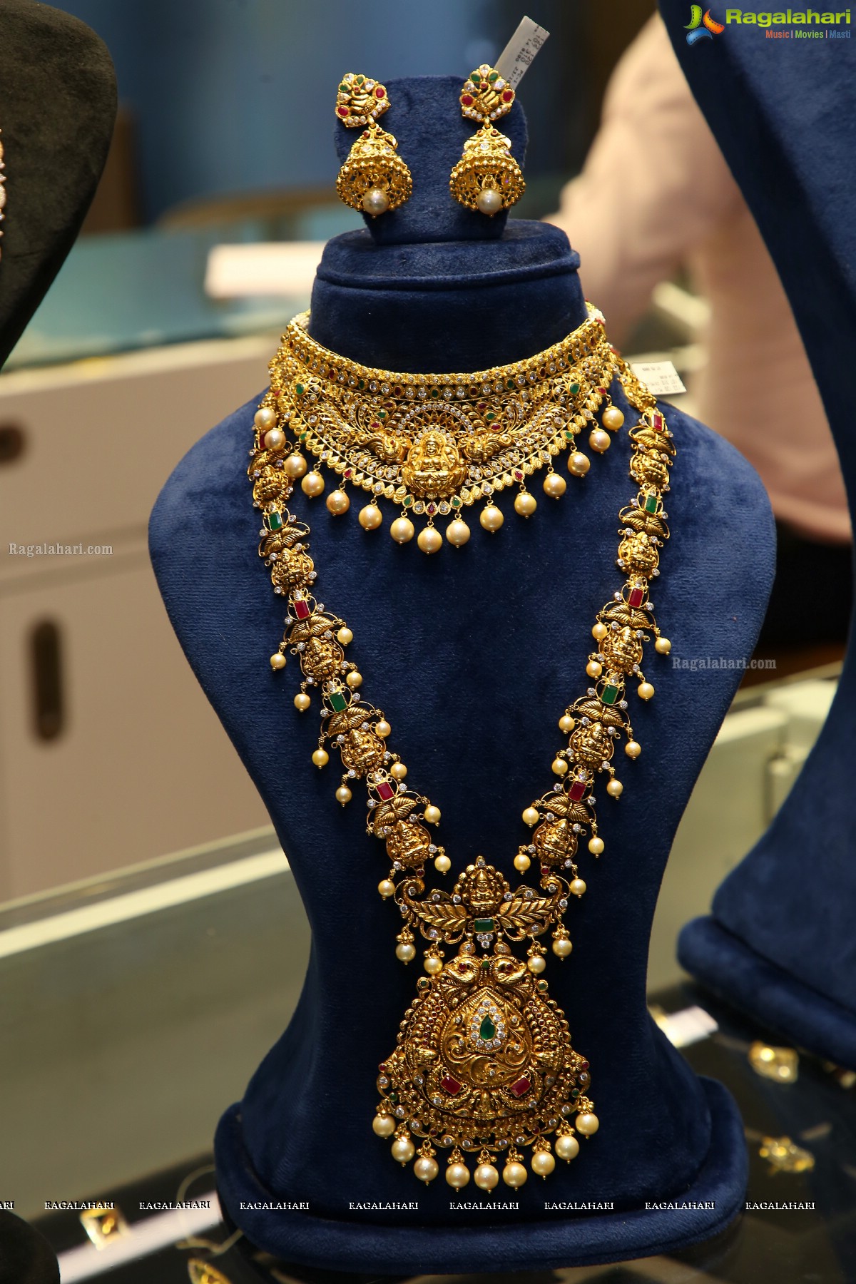 Shivraj Laxmichand Jain Jewellers Necklace & Bangle Mela Launch