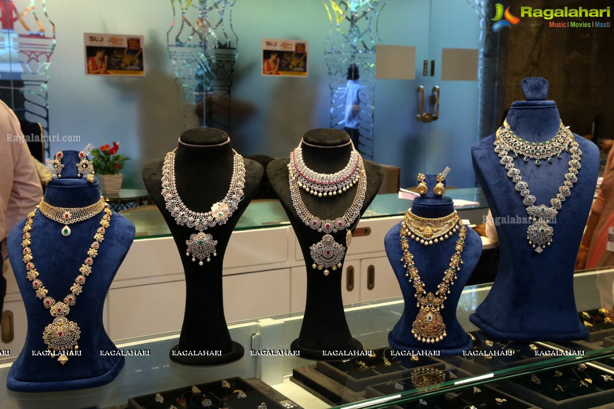 Shivraj Laxmichand Jain Jewellers Necklace & Bangle Mela Launch