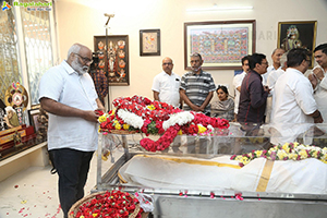 Tollywood Celebs Pay Their Last Respects to K Viswanath