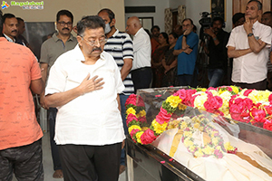 Tollywood Celebs Pay Their Last Respects to K Viswanath