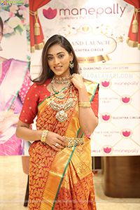 Manepally Jewellers 6th Showroom Announcement