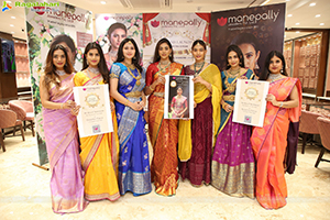 Manepally Jewellers 6th Showroom Announcement