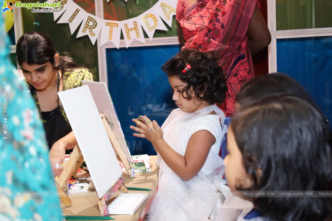 Producer Hanshita Reddy Hosts a Delightful Playdate at Hyderabad’s First Hamleys Play