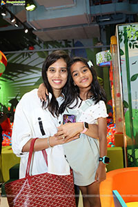 Producer Hanshita Reddy Hosts Hyderabad’s First Hamleys Play