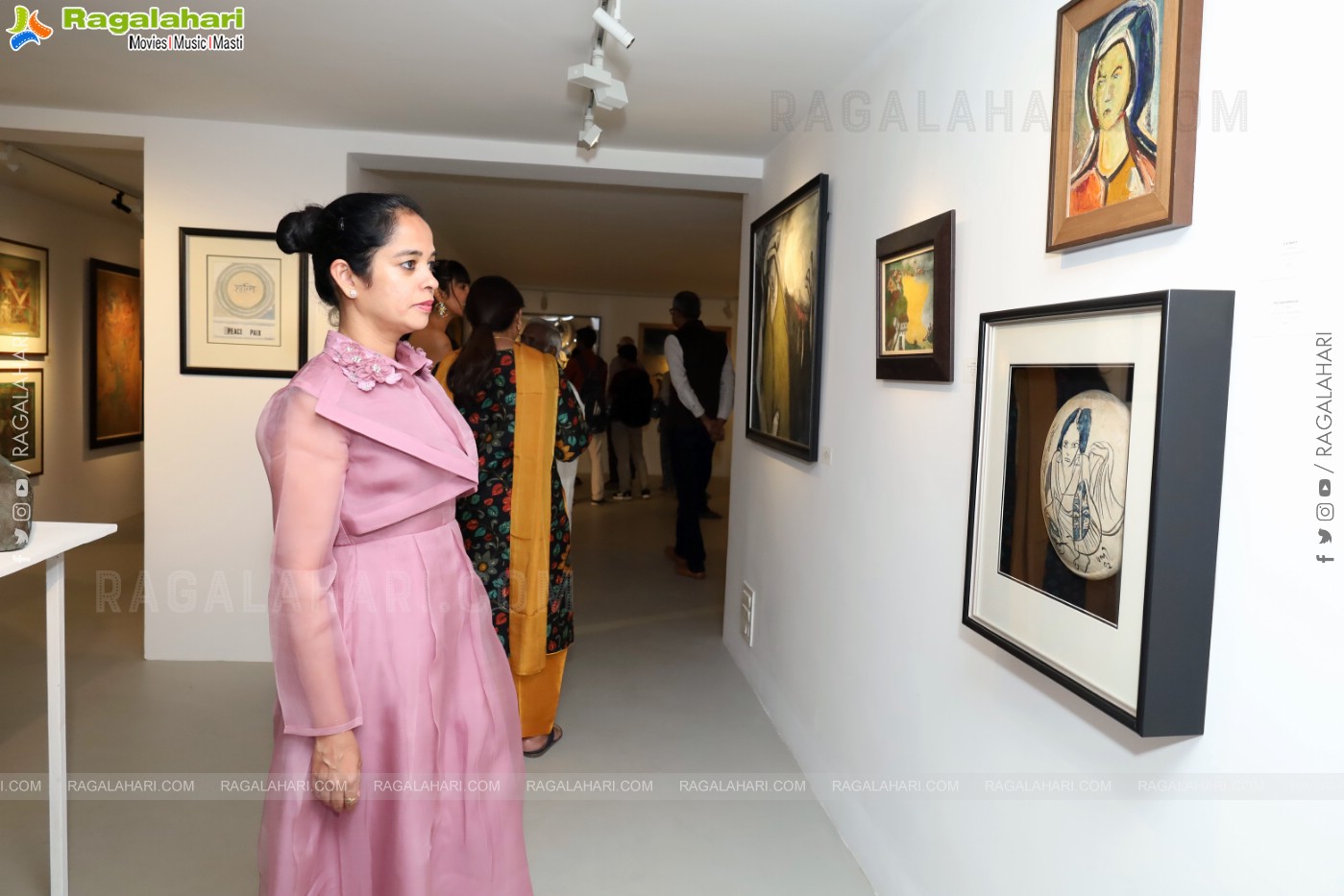 Arrival - Art of the Modern Masters at Srishti Art Gallery