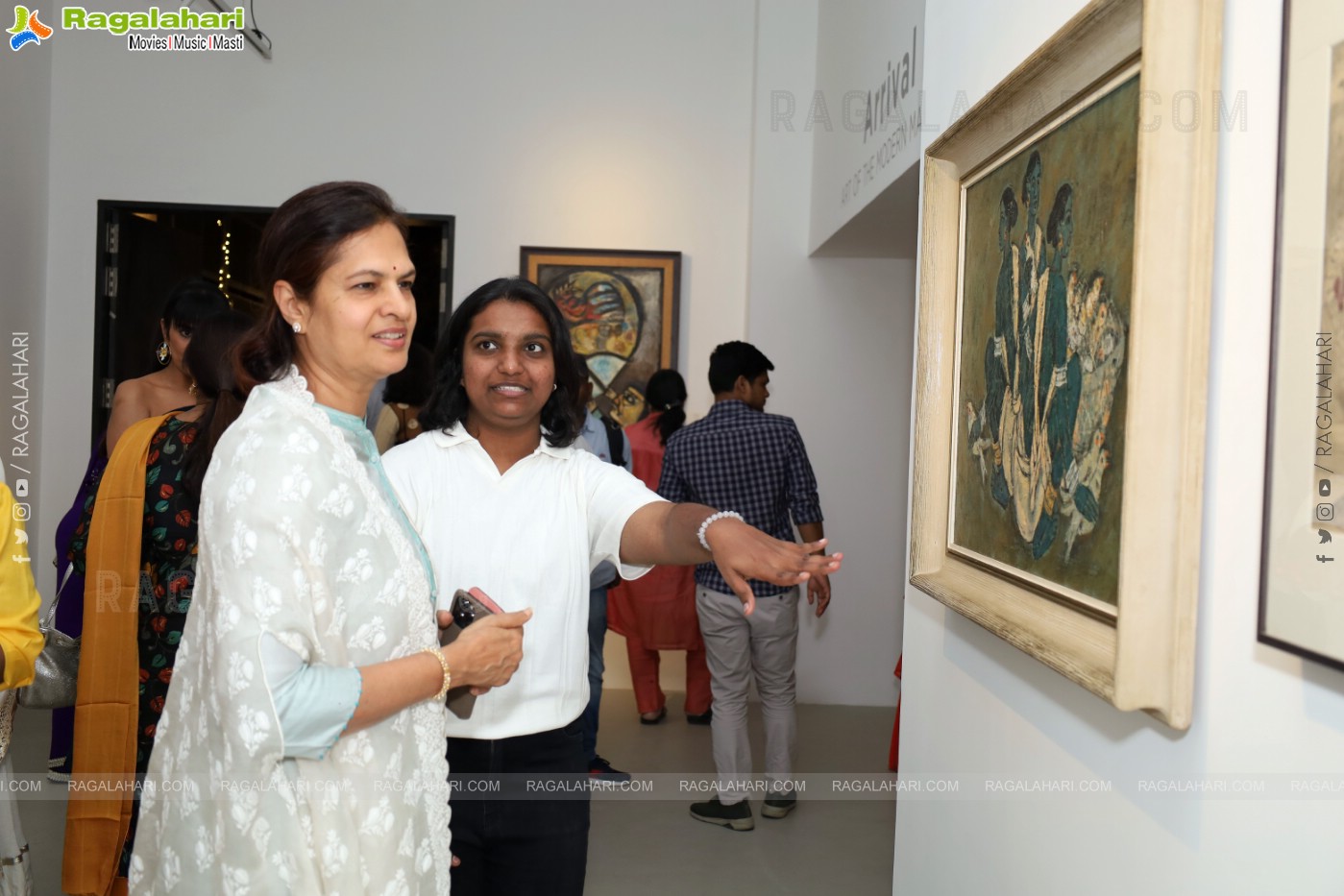 Arrival - Art of the Modern Masters at Srishti Art Gallery