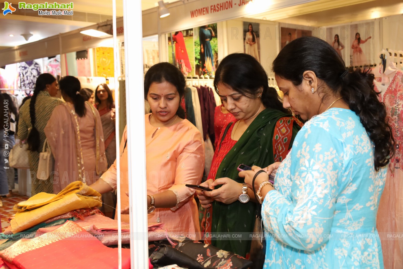 Sutraa Fashion Exhibition: Inaugurated by Actress Ashwini Sree at Taj Krishna