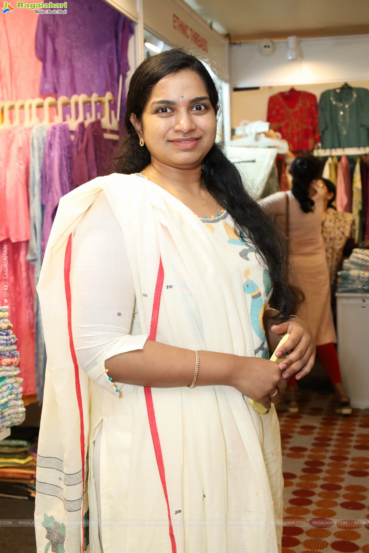 Sutraa Fashion Exhibition: Inaugurated by Actress Ashwini Sree at Taj Krishna