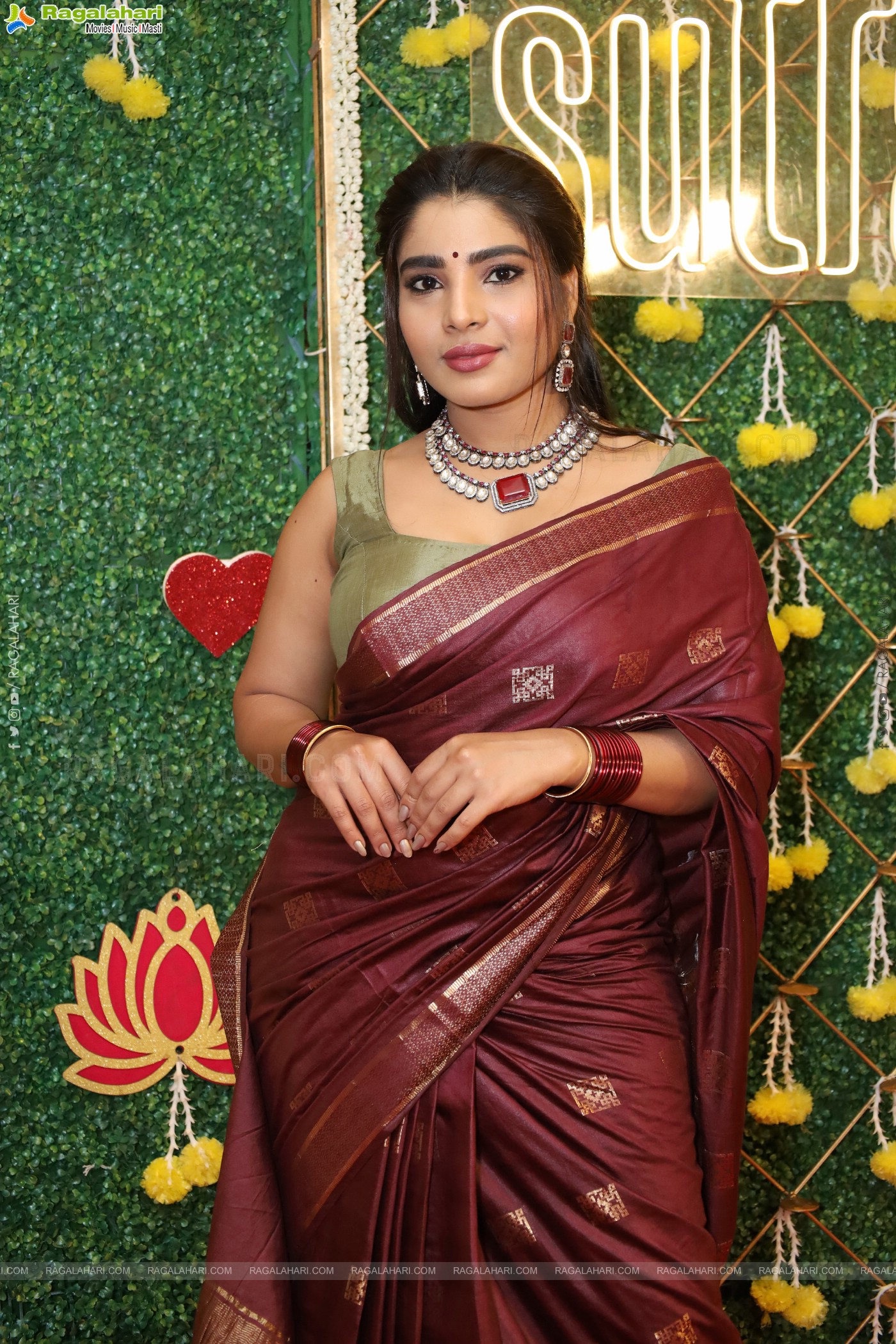 Sutraa Fashion Exhibition: Inaugurated by Actress Ashwini Sree at Taj Krishna