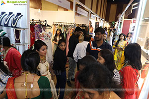 Grand Launch of Hi Life Brides Exhibition at HICC - Novotel