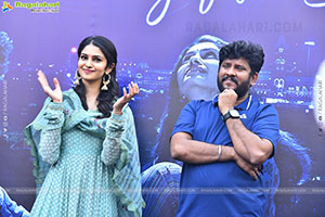 Couple Friendly Movie Success Celebrations