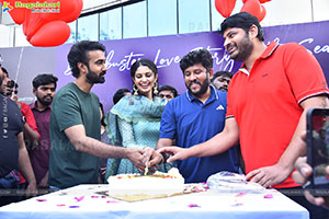 Couple Friendly Movie Success Celebrations