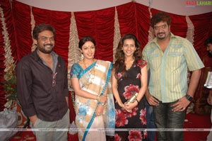 Chinna-Asha Shaini-Devana Film Muhurat