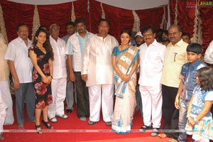 Chinna-Asha Shaini-Devana Film Muhurat