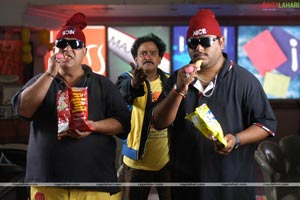 Allari Naresh, Shivaji, Rajeev Kanakala, Meera Jasmine, Gauri Pandit, Madhu Sharma