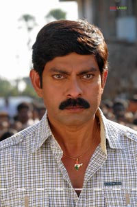 Jagapathi Babu, Sradha das