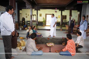 Jagapathi Babu, Sradha Das