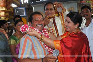 Jagapathi Babu, Sradha Das