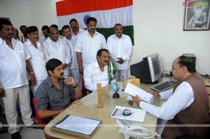 Jagapathi Babu, Sradha Das