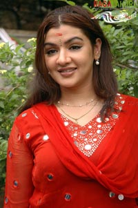 Aarti Agarwal Photo Gallery