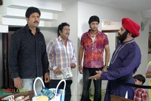 Venu, Allari Naresh, Parvathi Melton, Mallika Kapoor