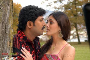 Venu, Allari Naresh, Parvathi Melton, Mallika Kapoor