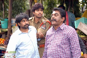 Venu, Allari Naresh, Parvathi Melton, Mallika Kapoor