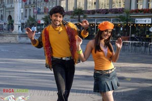 Venu, Allari Naresh, Parvathi Melton, Mallika Kapoor