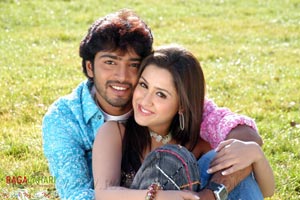 Venu, Allari Naresh, Parvathi Melton, Mallika Kapoor