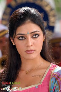 Venu, Allari Naresh, Parvathi Melton, Mallika Kapoor