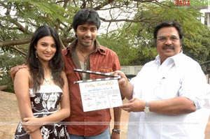 Allari Naresh-Sayaali Bhagat Film Muhurat