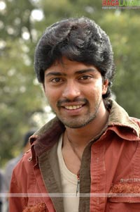 Allari Naresh-Sayaali Bhagat Film Muhurat