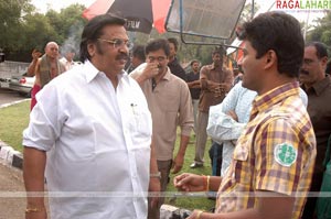 Allari Naresh-Sayaali Bhagat Film Muhurat