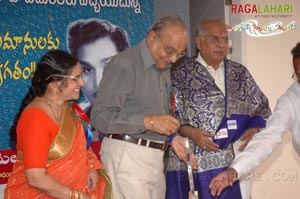 Akkineni presents Adurthi Award to K.Vishwanath