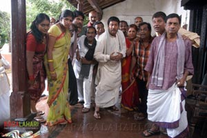 Rajendra Prasad, Kiran Rathod, Rishi, Farzana