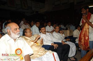 Athreya Award 2007 to Chandrabose